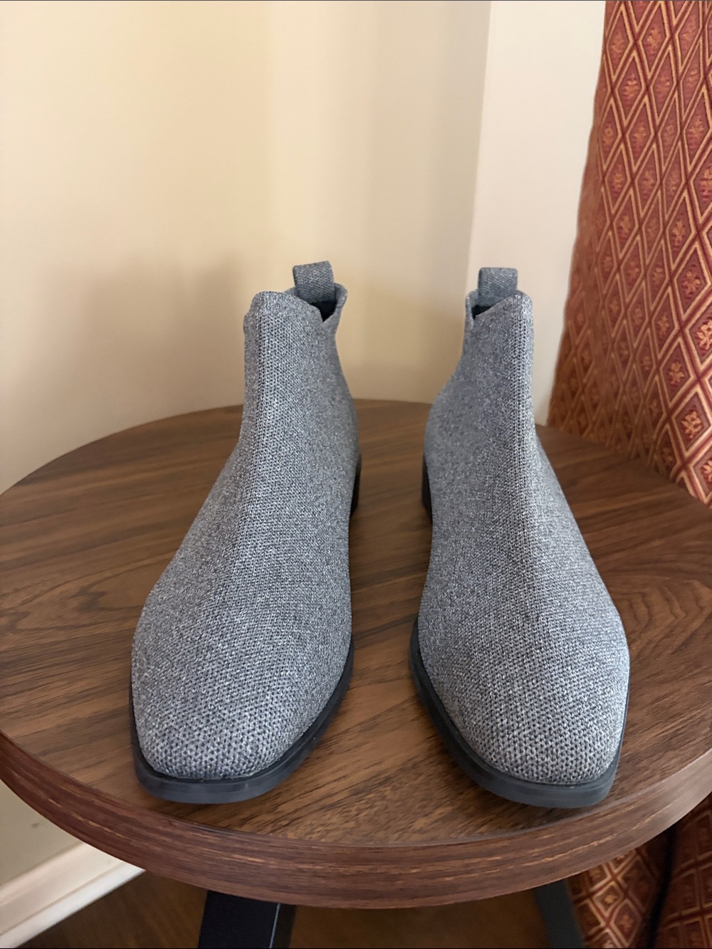 Vivaia Knit Ryan slip on Chelsea Ankle Booties in Gray, sz 42 - Picture 4 of 8